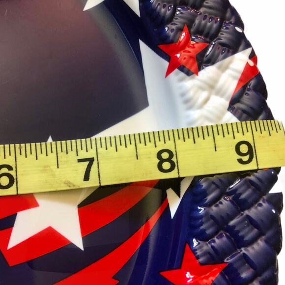 Coca-Cola Patriotic Plasticware Tray, 2-Plates, 2-Bowls, Chip dip Tray Bundle - Picture 7 of 13